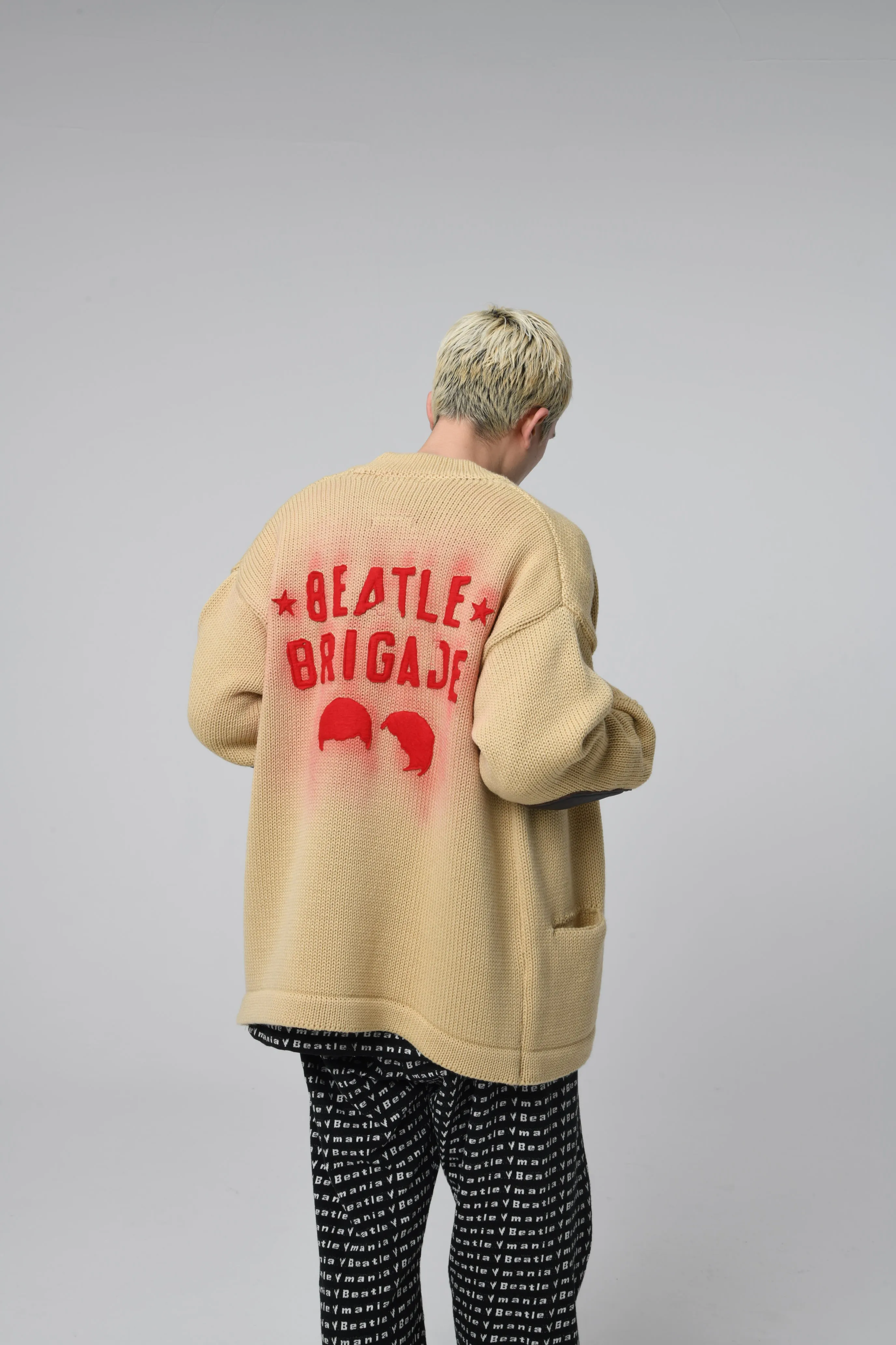 BEATLE MANIA CARDIGAN