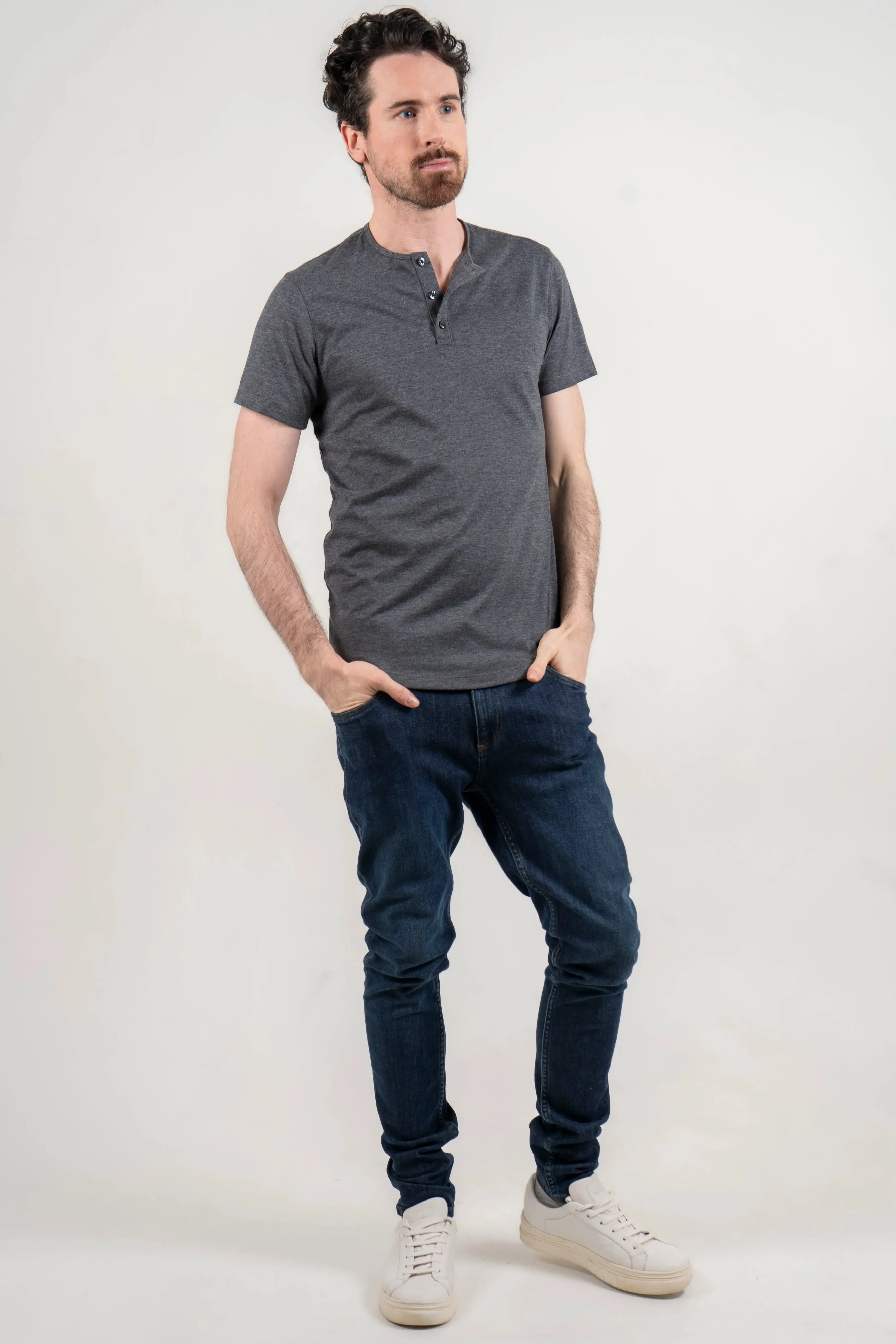 Camiseta Henley Gris oscura