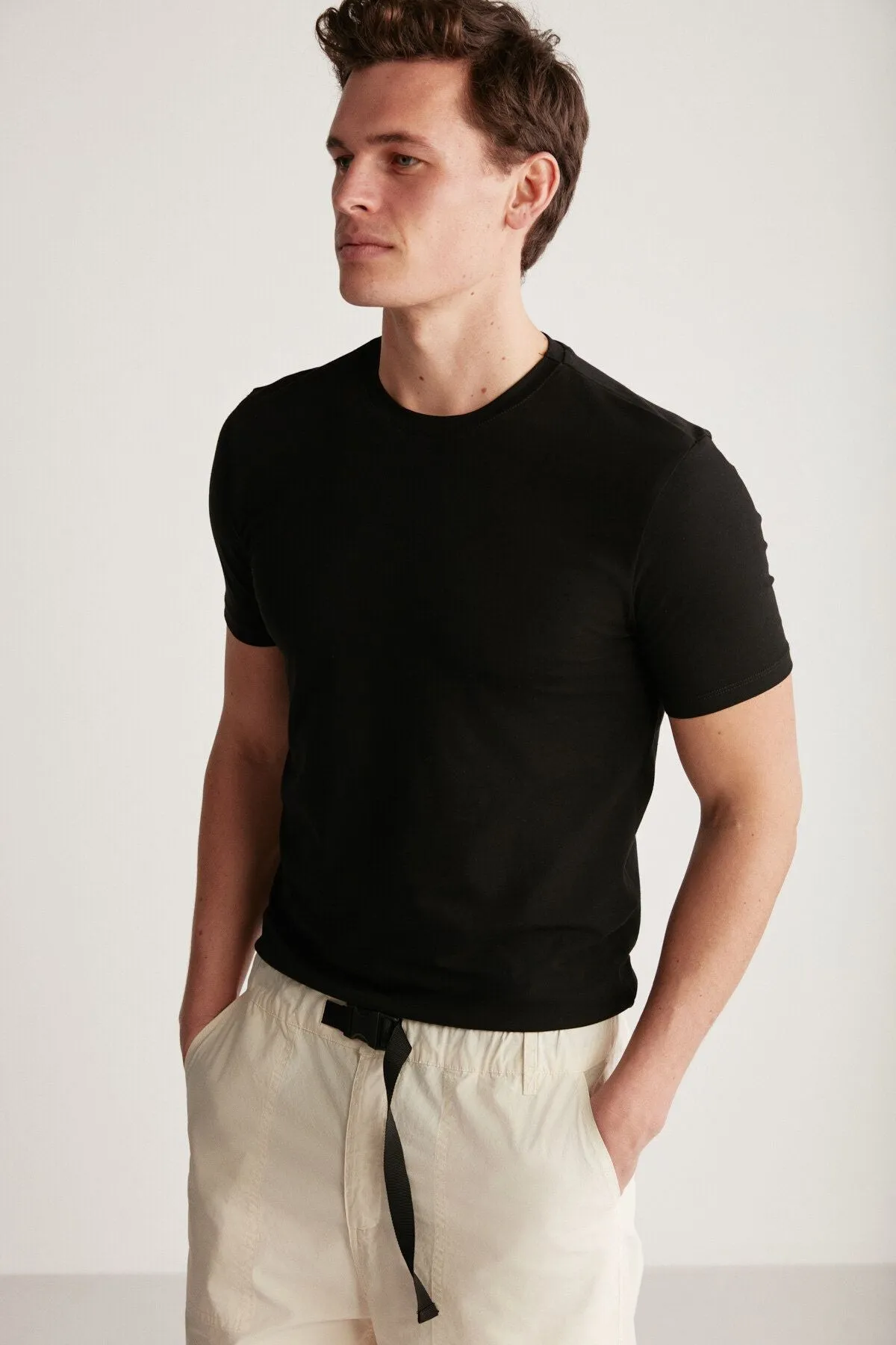 Chad Men Slim Fit Ultra Flexible Black T-shirt