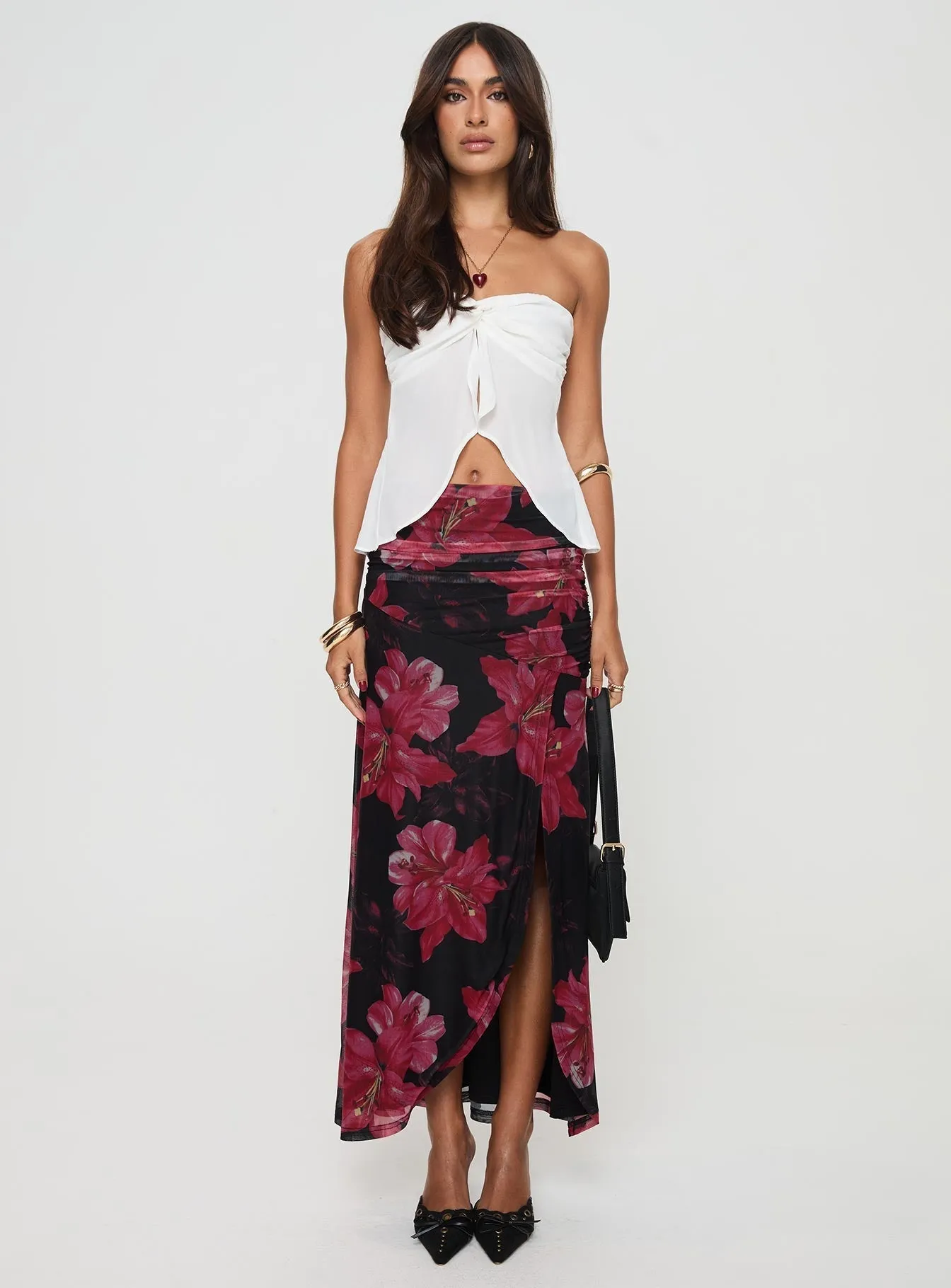 Cooperi Maxi Skirt Black / Red Floral Petite