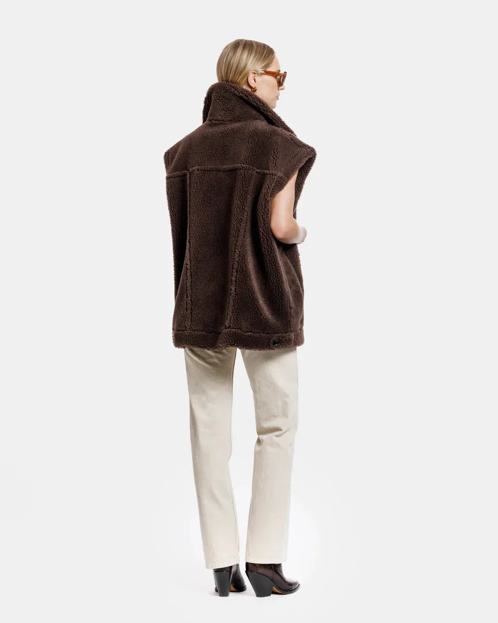 Demy reversable teddy gilet - dark brown