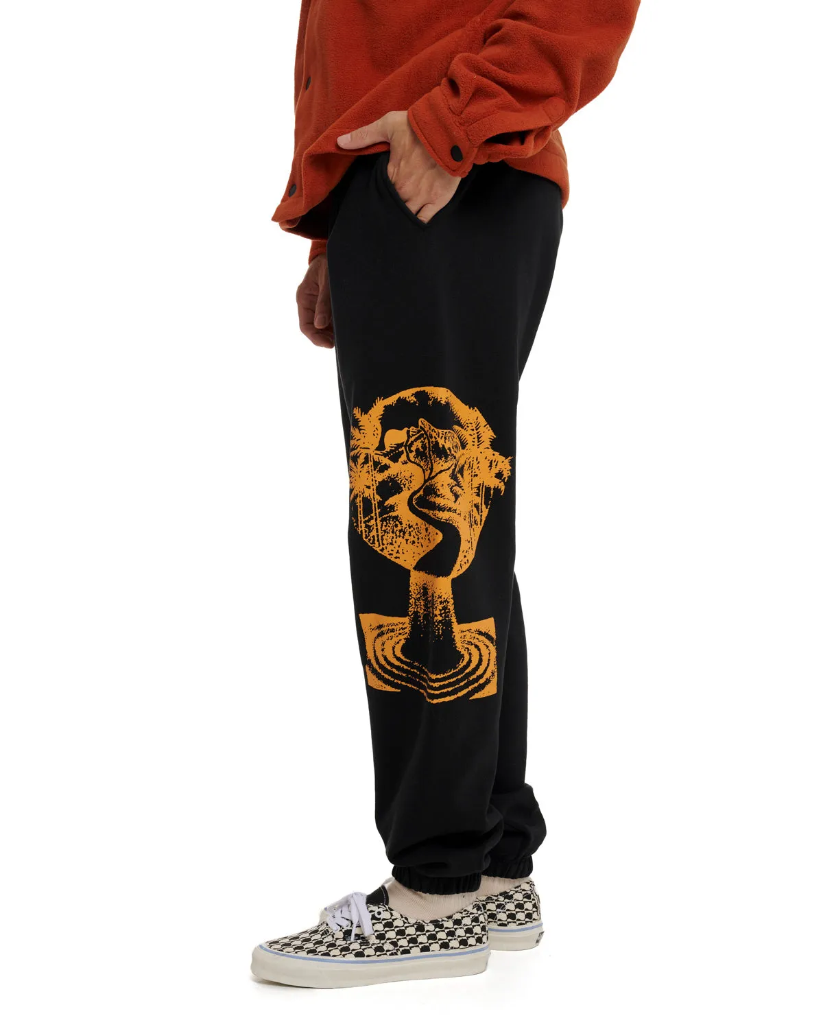 Global Streams Sweatpant - Black