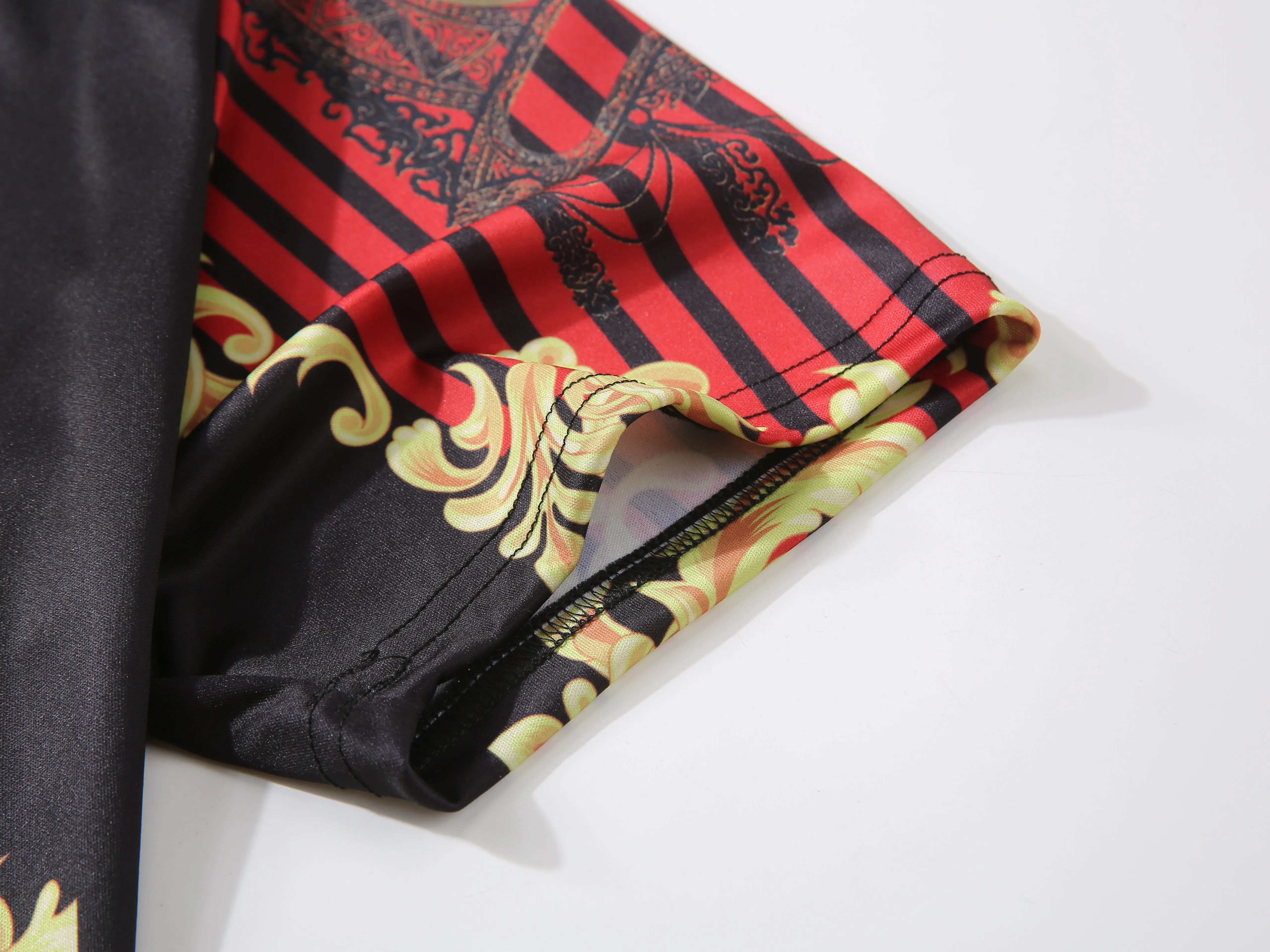 Men PREMIERE SLIM FIT Short Sleeve T SHIRT BLACK RED GOLD KING LION PRINT Designer Shirt