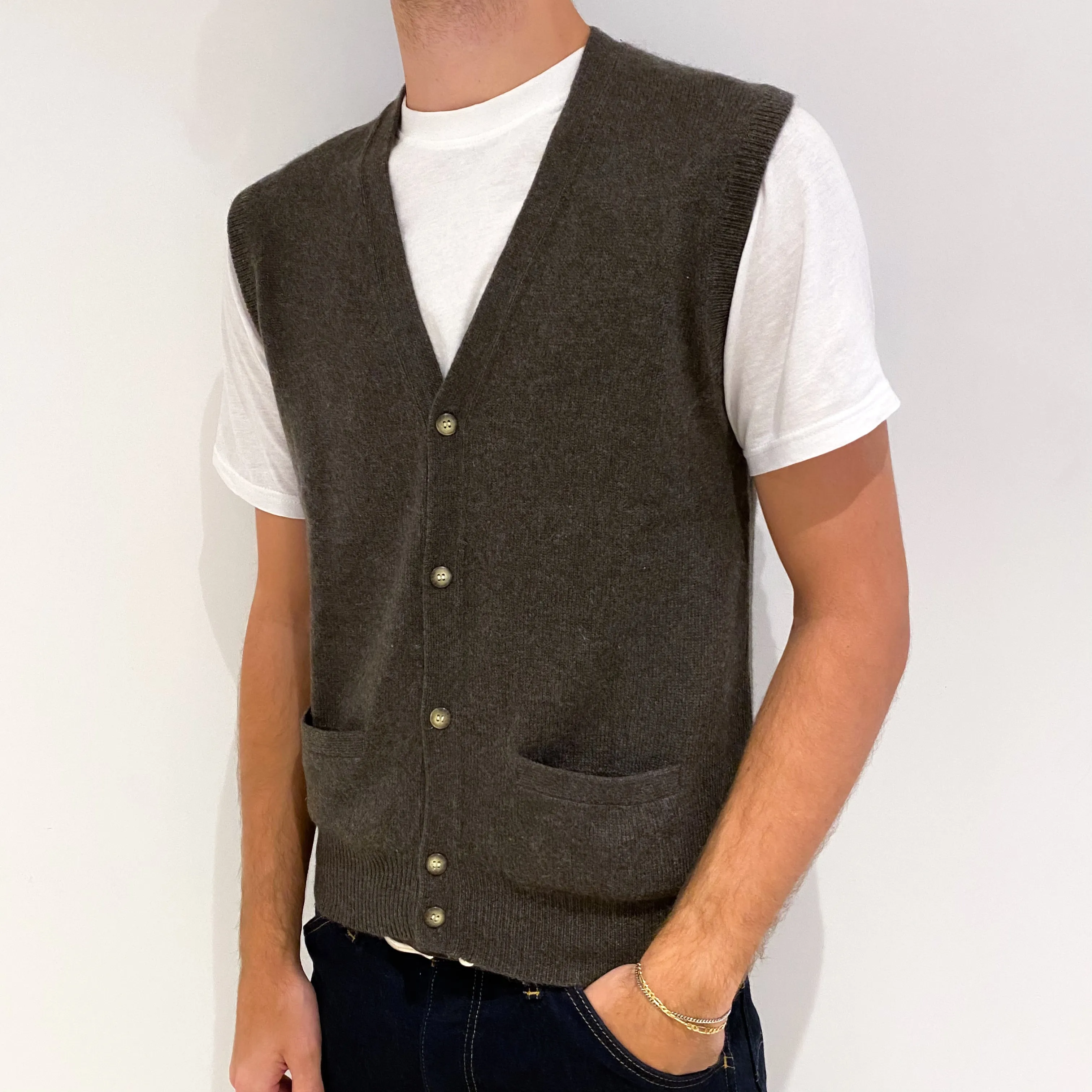 Men's Mole Brown Cashmere V-Neck Gilet with Pockets Medium