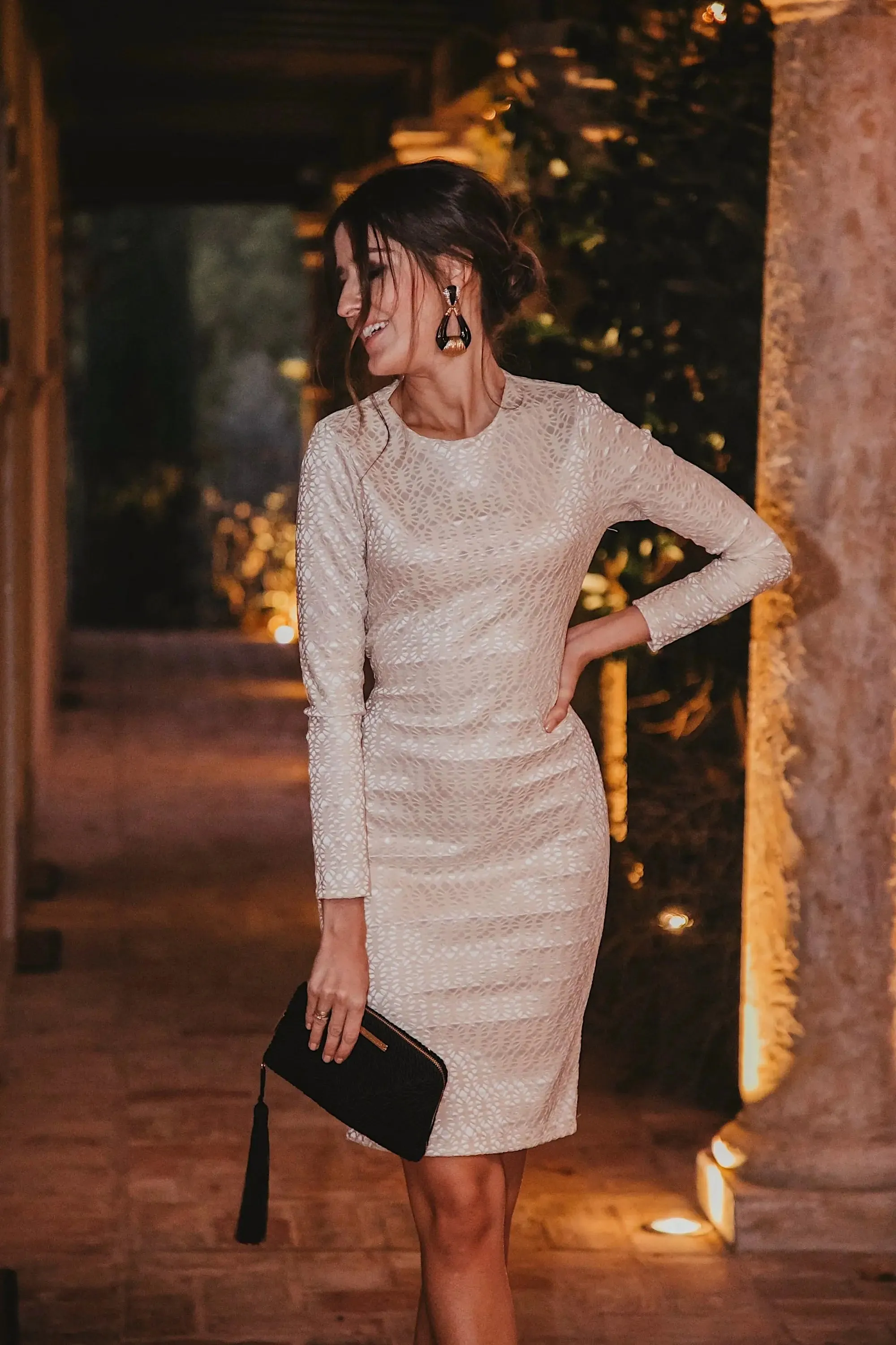 Morena Elegant Cream Long Sleeve Open Back Bodycon Dress
