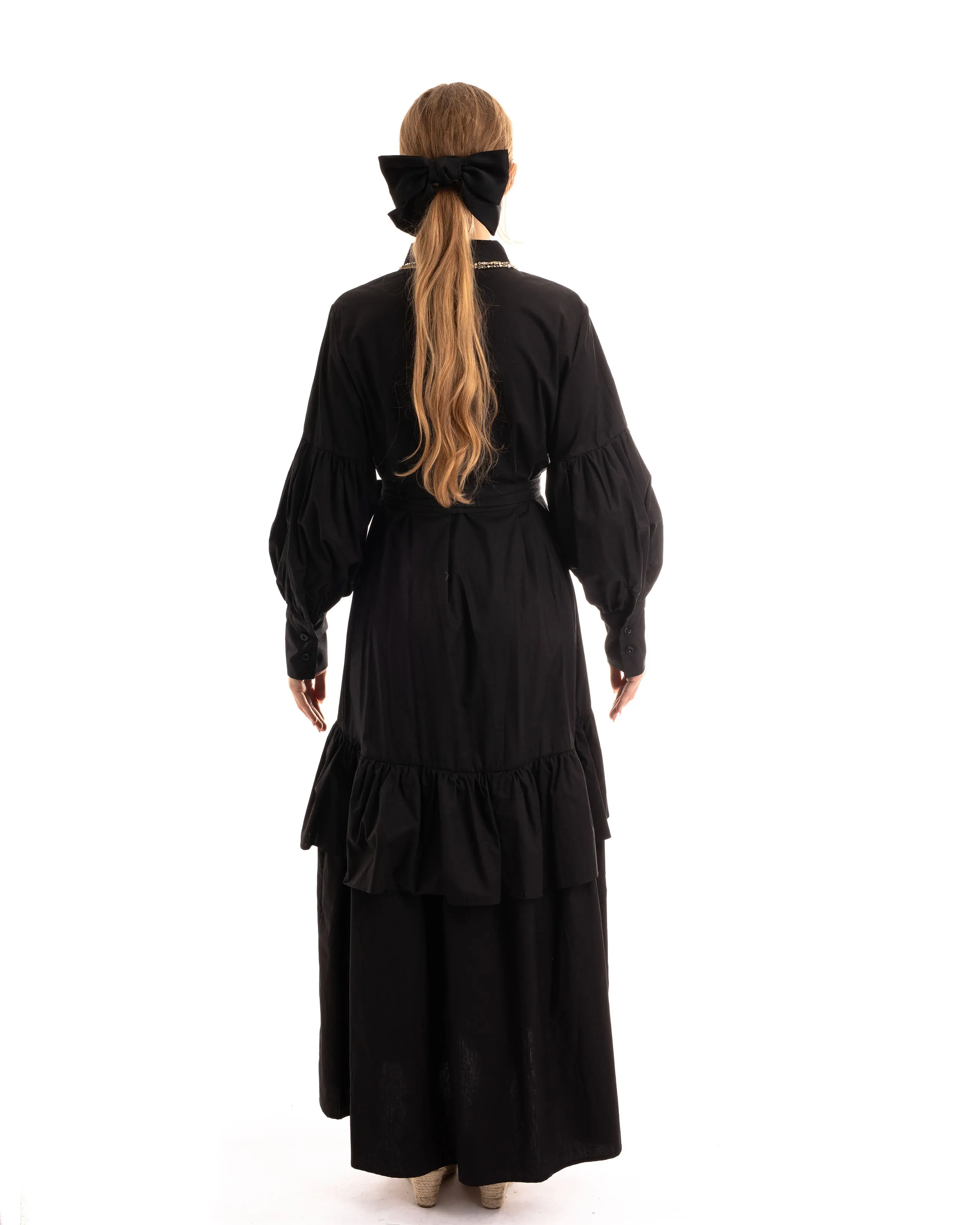 Puff sleeve shirt dress with tiered hem skirt in black