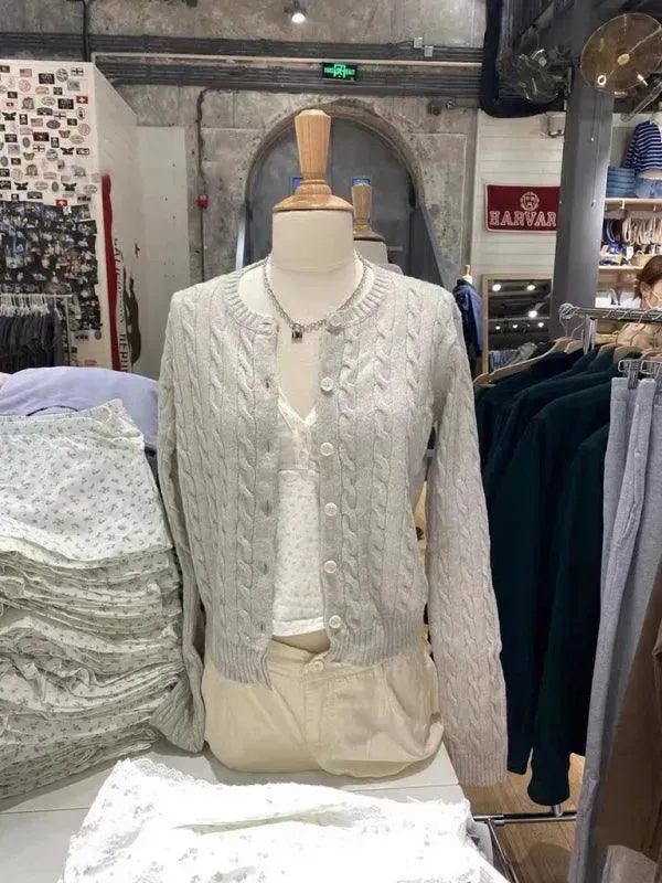 Retro Twist Women Cardigan Sweater