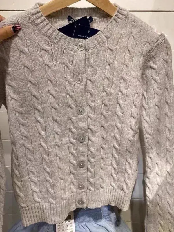 Retro Twist Women Cardigan Sweater