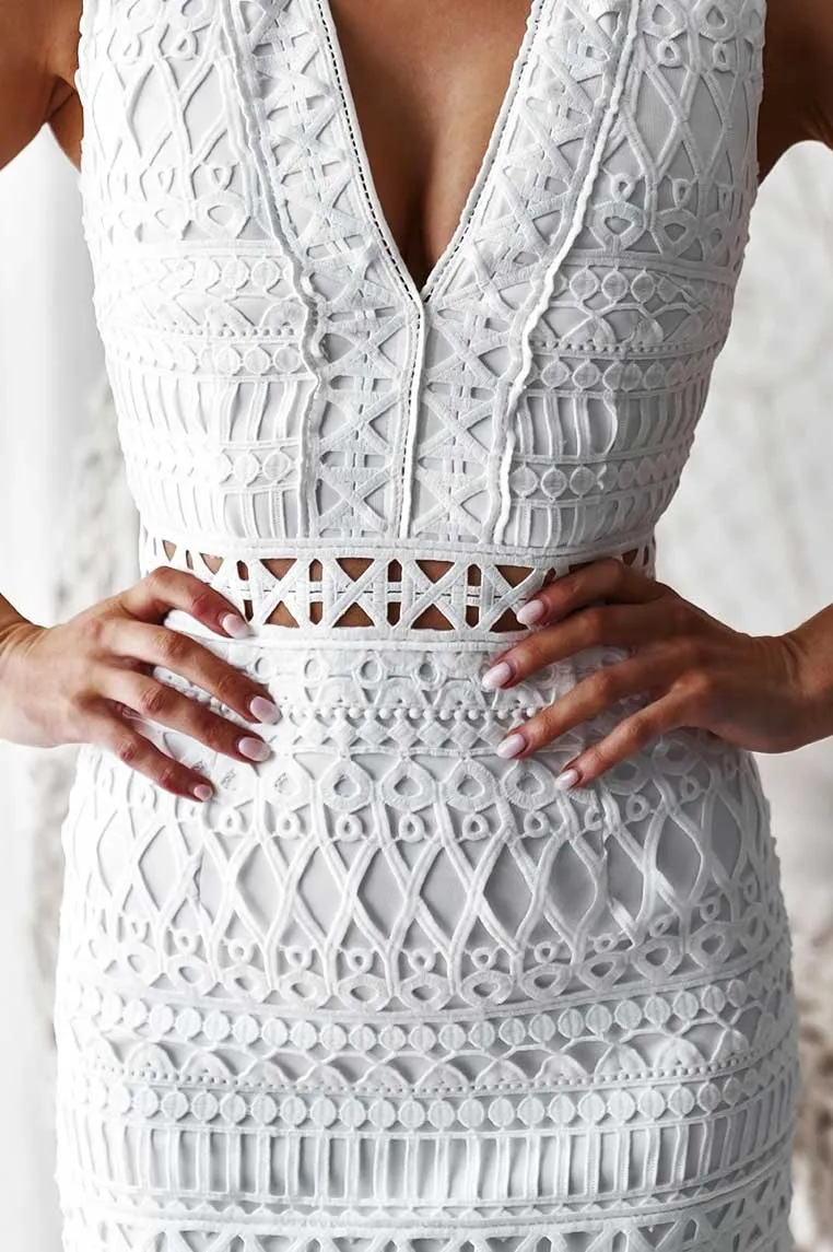 Scarlet Lace Midi Dress - White
