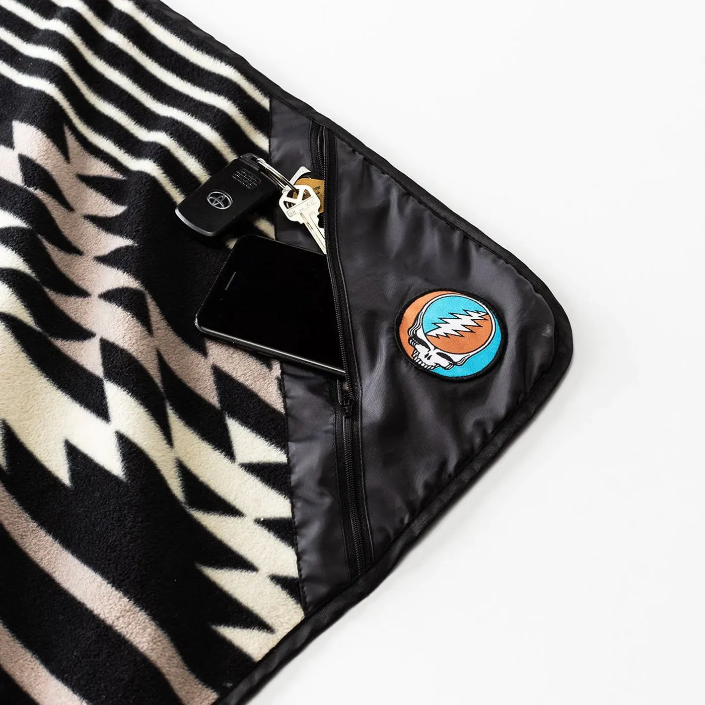 Slowtide | Touch of Grey Camp Blanket