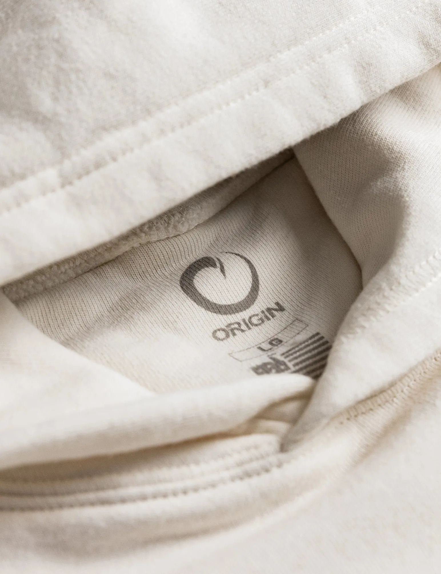 THE KILO LITE HOODIE