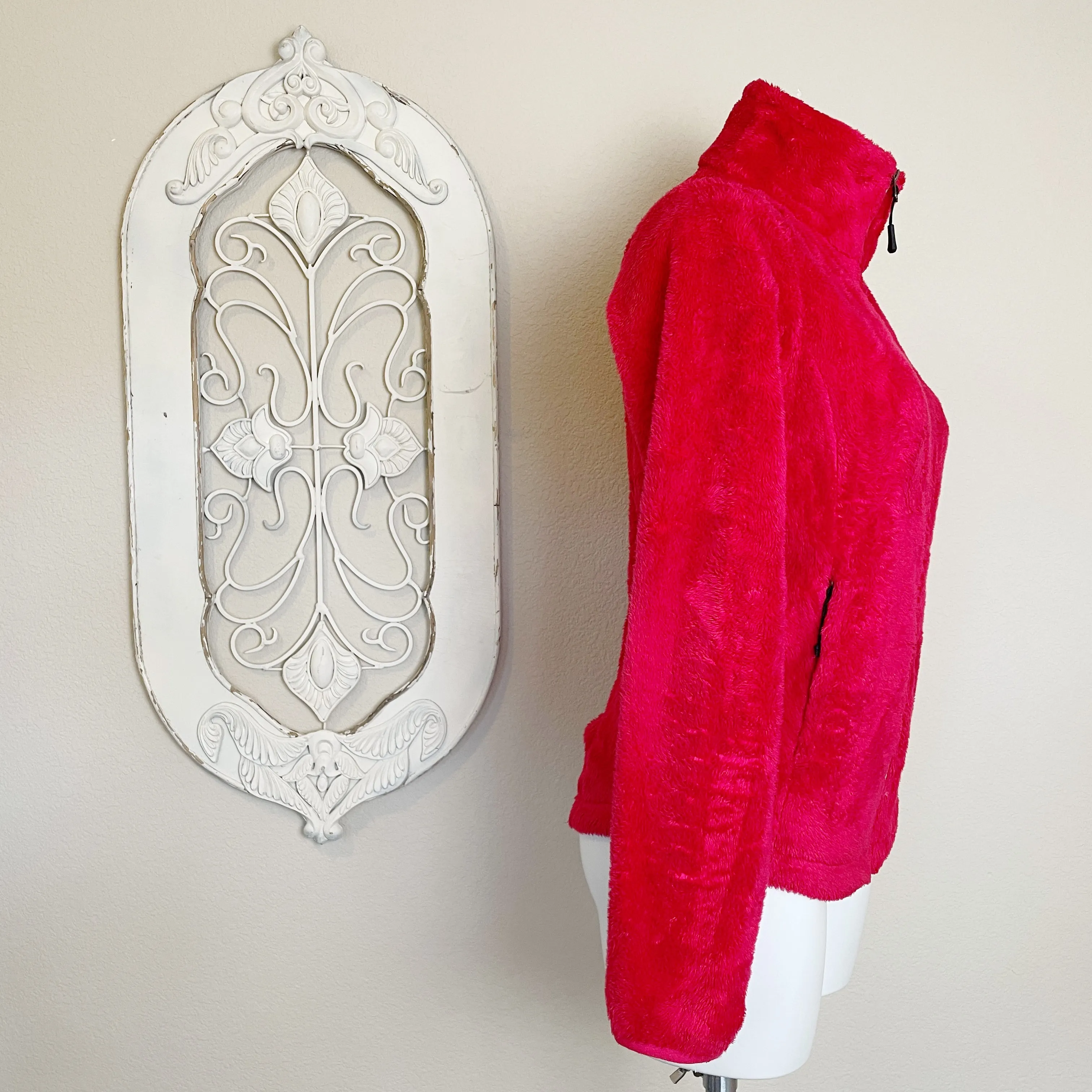 The North Face | Womens Red Fuzzy Sherpa Zip Jacket | Size: XS