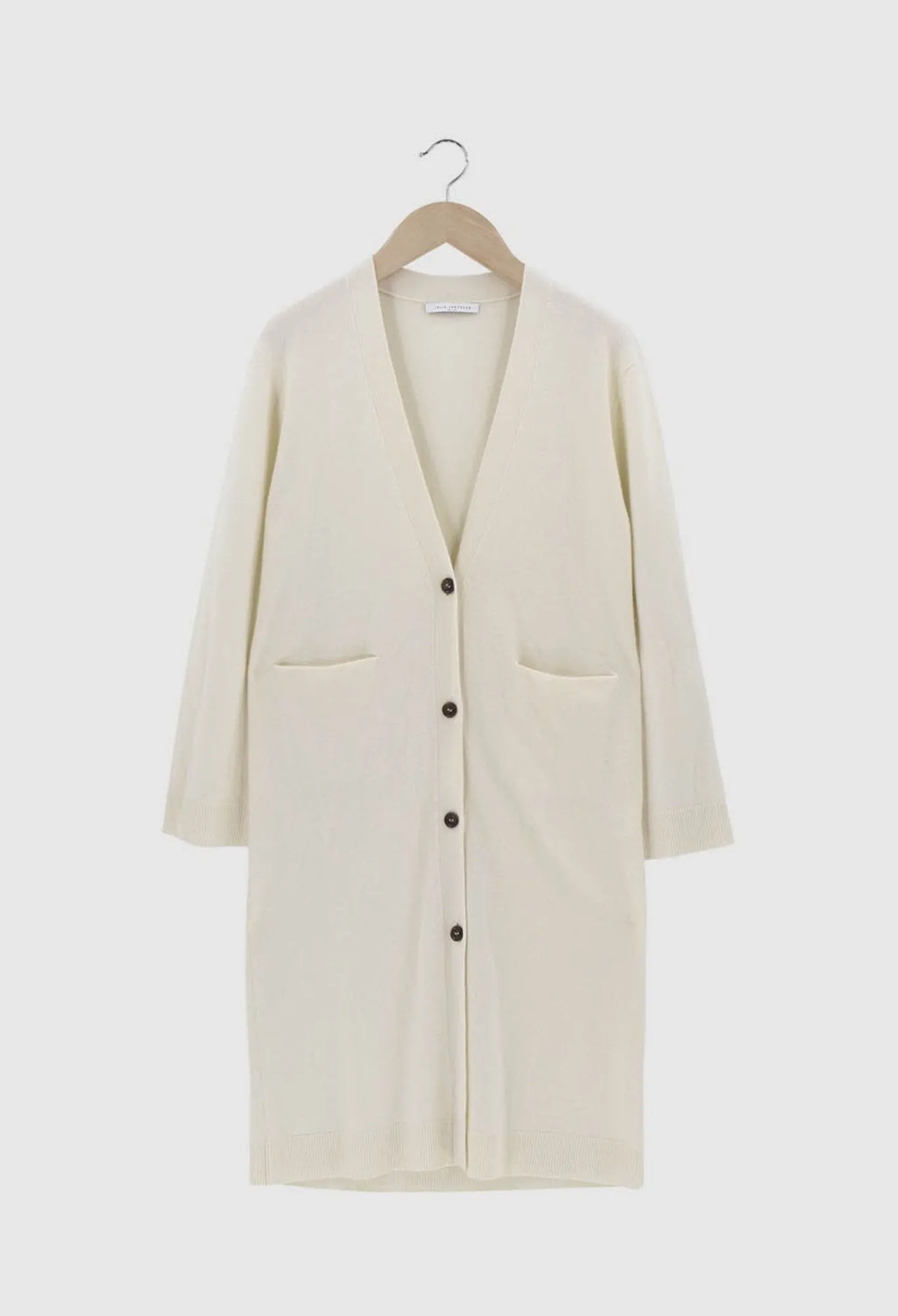 XIN - 12gg Cashmere Cardigan in Undyed White